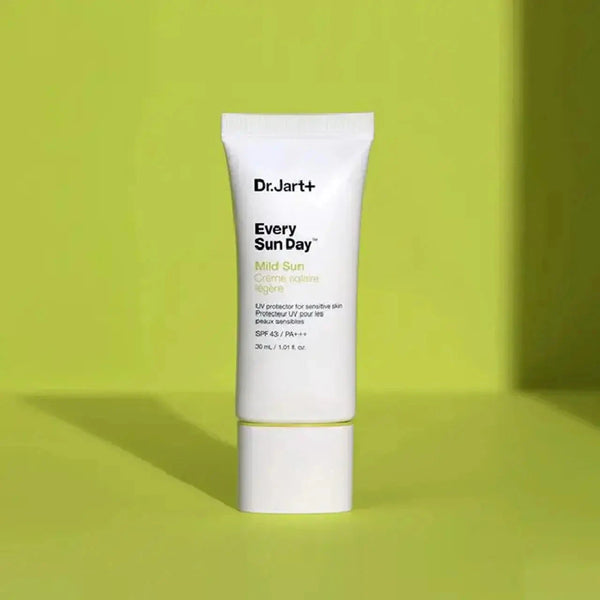 Maigs sauļošanās krēms priekš jutīgai ādai Dr. Jart+ Every Sun Day Mild Sun