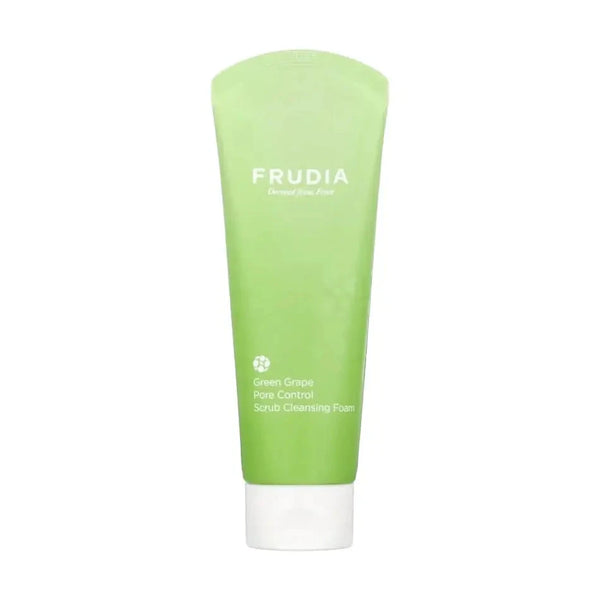 Putas-skrubis dziļai poru attīrīšanai Frudia Green Grape Pore Control Scrub Cleansing Foam