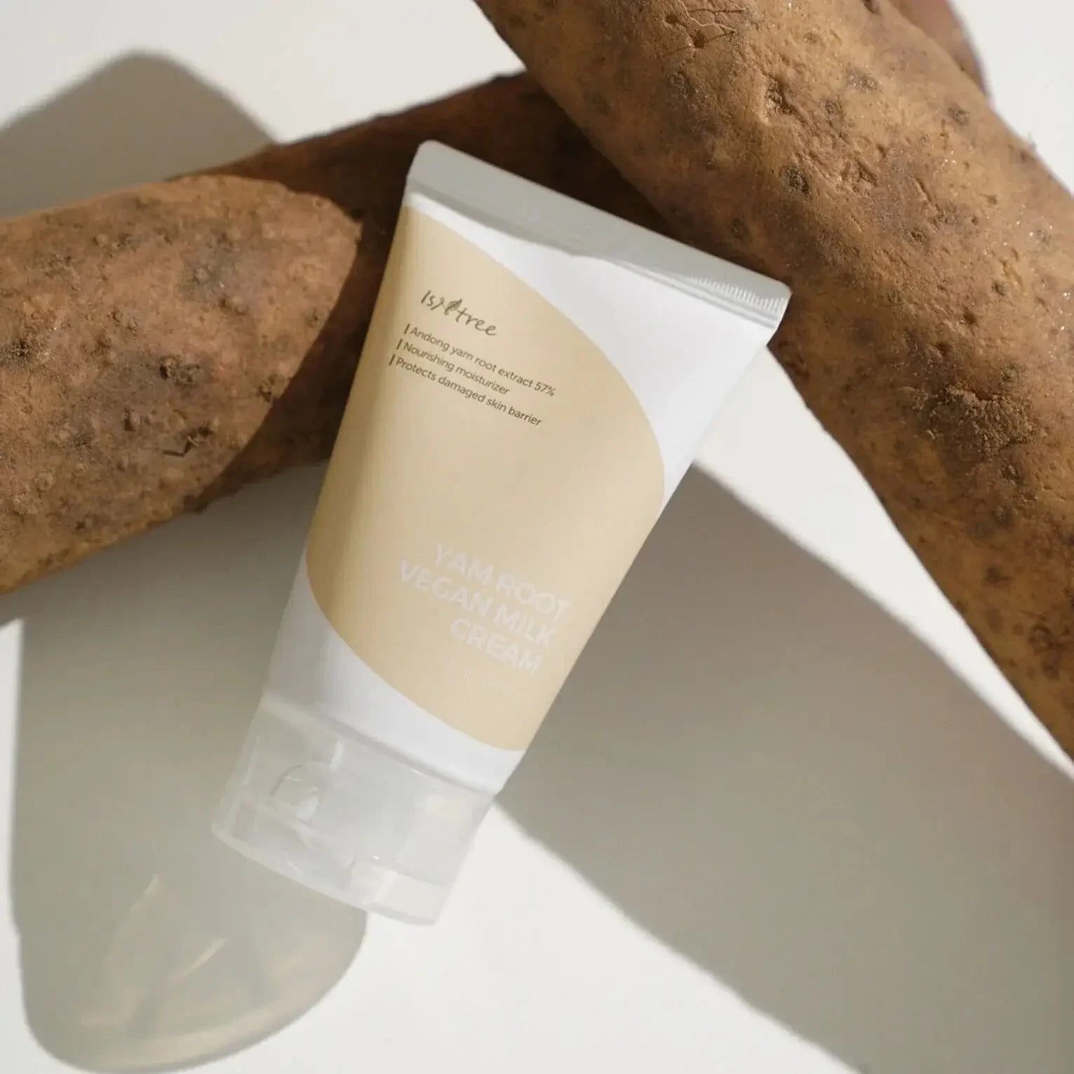 Barojošs krēms sejai ar jamsa ekstraktu Isntree Yam Root Vegan Milk Cream