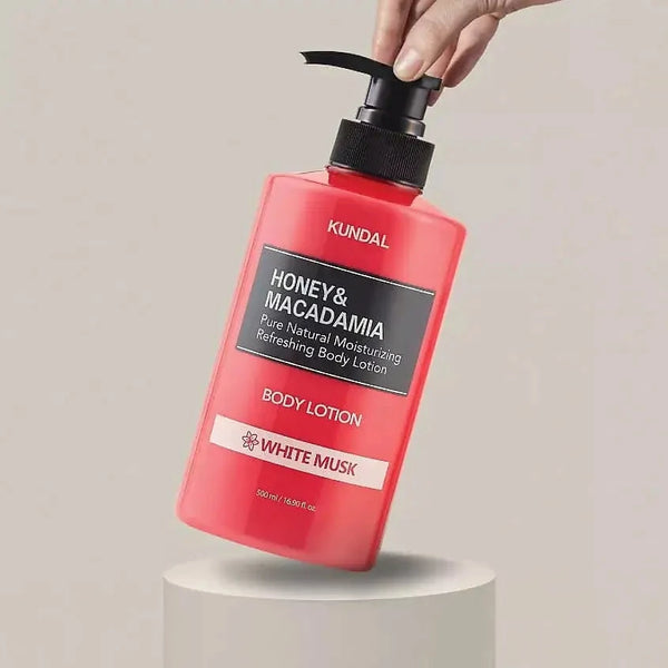 KUNDAL Honey & Macadamia Body Lotion White Musk - Ķermeņa Losjons ar Balta Muskusa Aromātu