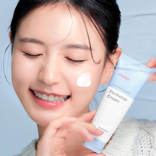 Ultramitrinošs un aizsargbarjeru nodrošinošs krēms dehidrētai ādai Manyo Panthetoin Cream