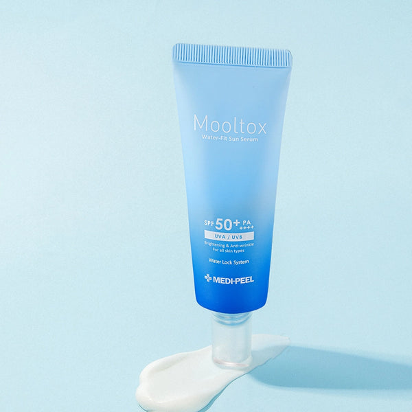 Ultramitrinošs saules aizsargserums Medi-Peel Aqua Mooltox Water-Fit Sun Serum SPF50+ PA++++