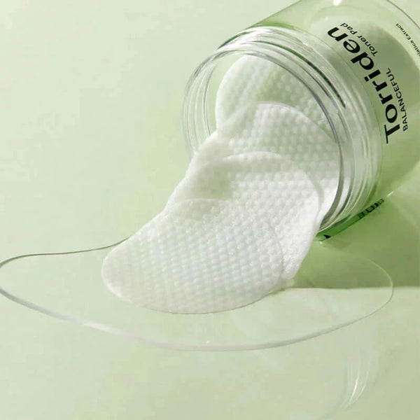 Nomierinošs toniks-spilventiņi Torriden Balanceful Cica Toner Pad