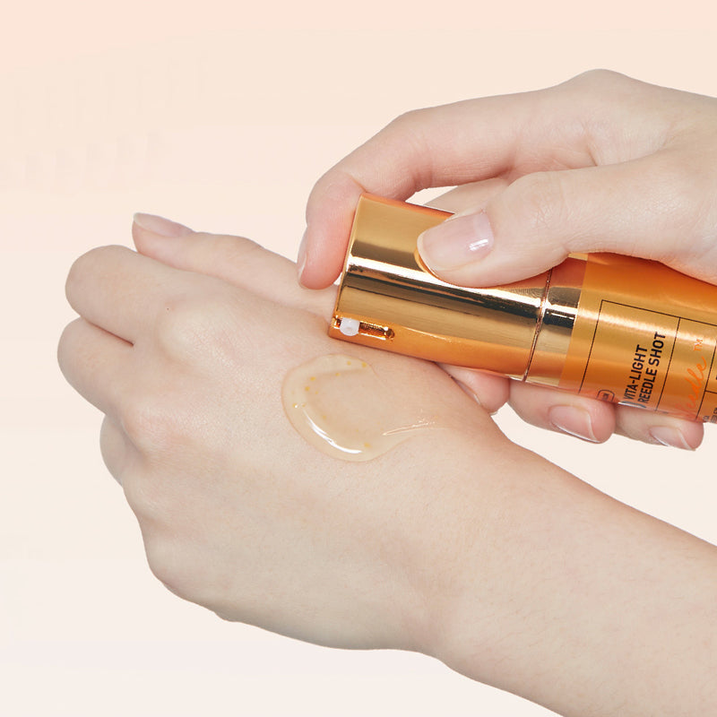 Serums-būsteris ar mikroadatām un C vitamīnu VT Cosmetics Reedle Shot Vita-Light Reedle Shot 100