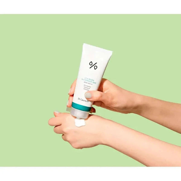 Ūdensnoturīgs saules aizsargs ar centellas ekstraktu Dr.Ceuracle CICA REGEN WATERPROOF SUN