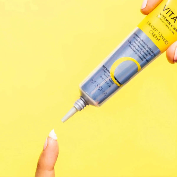 Maigi balinošs krēms ar sastāvā iekļautiem 8% C vitamīna Missha Vita C Plus Eraser Toning Cream