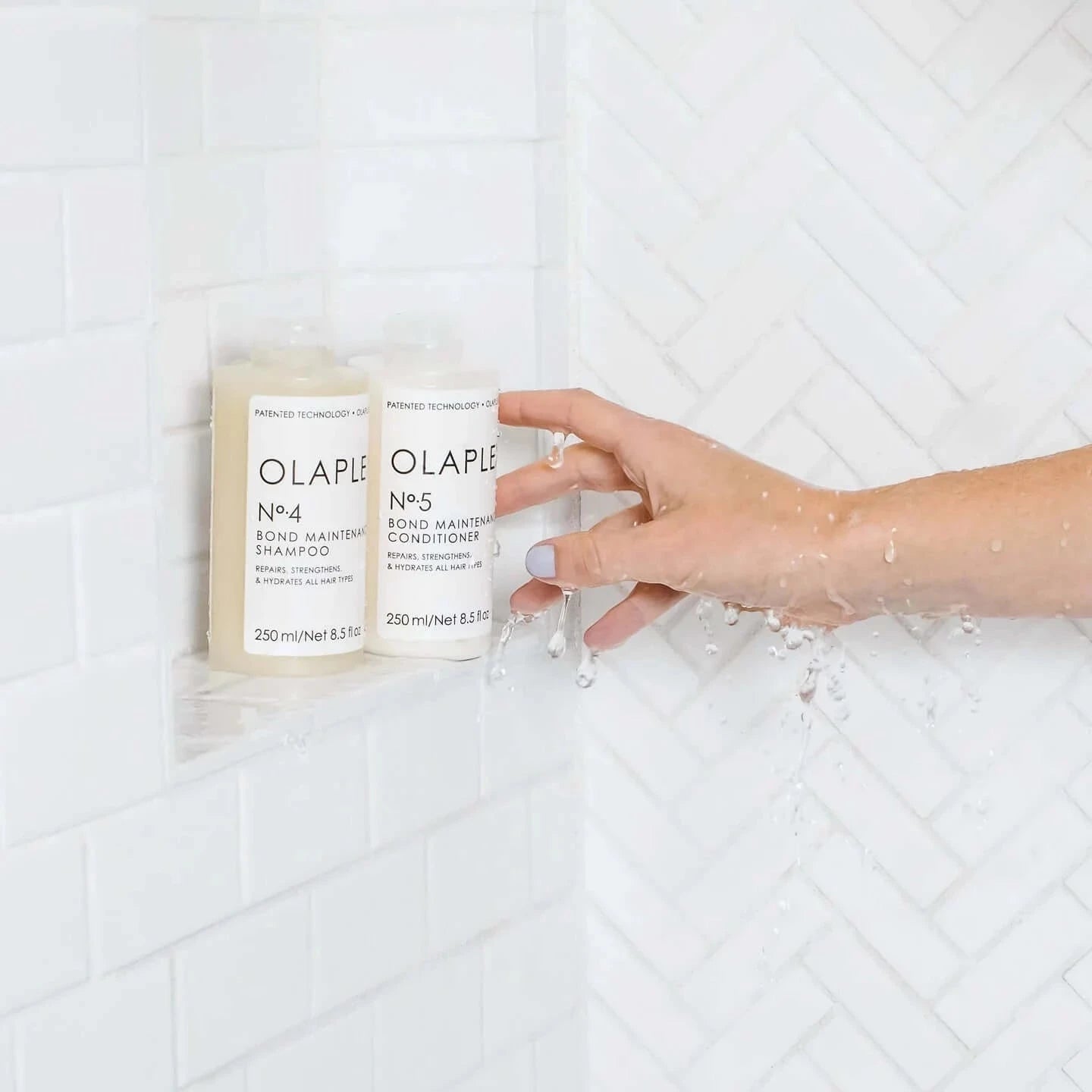 Šampūns Olaplex No. 4 Bond Maintenance matu atjaunošanai