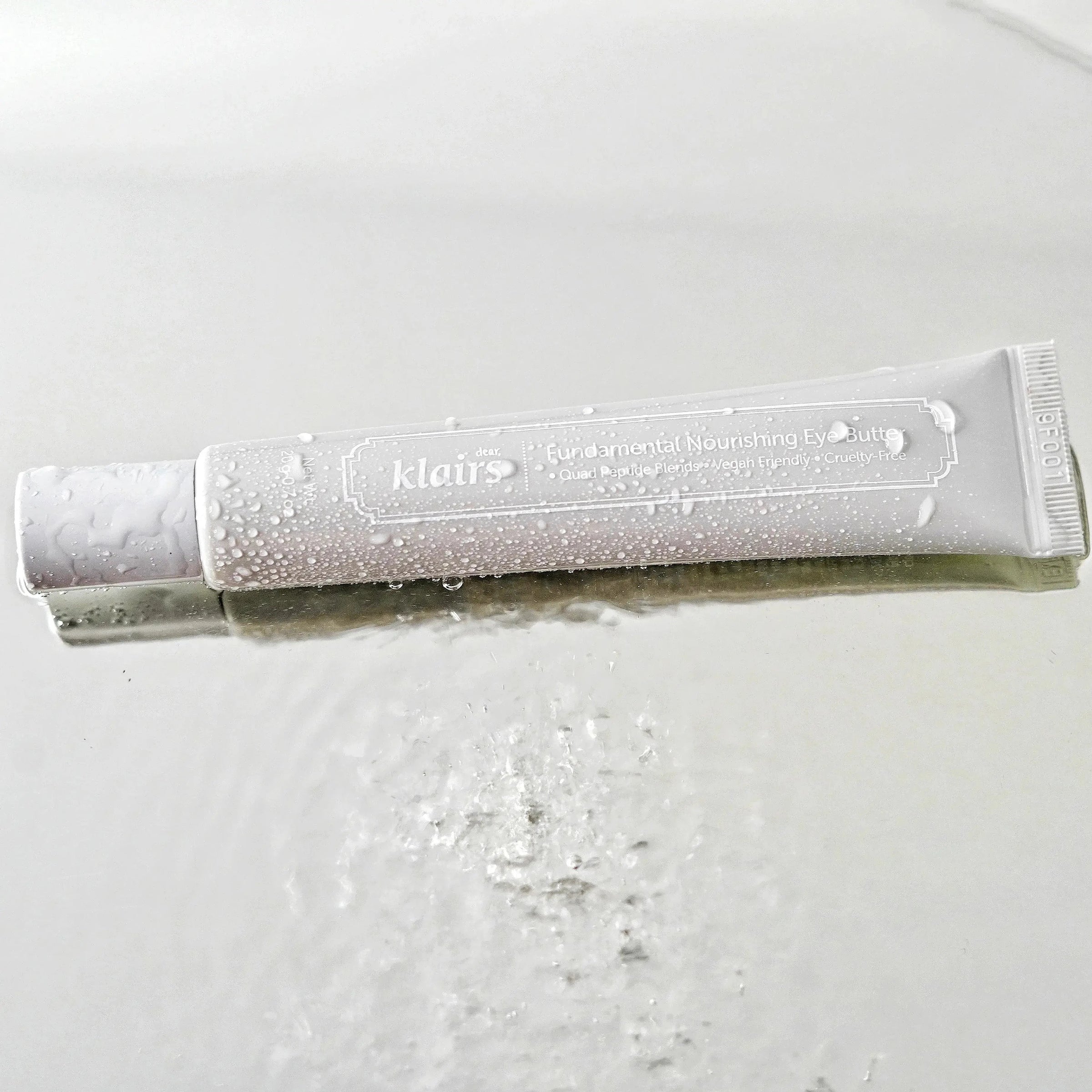 Īpaši barojošs krēms ādai ap acīm Dear Klairs Fundamental Nourishing Eye Butter