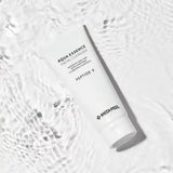 Mitrinošas putiņas sejas mazgāšanai ar peptīdiem Medi-Peel Peptide 9 Aqua Essence Facial Cleanser